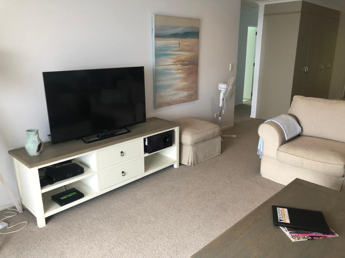 Beachpoint Apartments Ohope Esterno foto