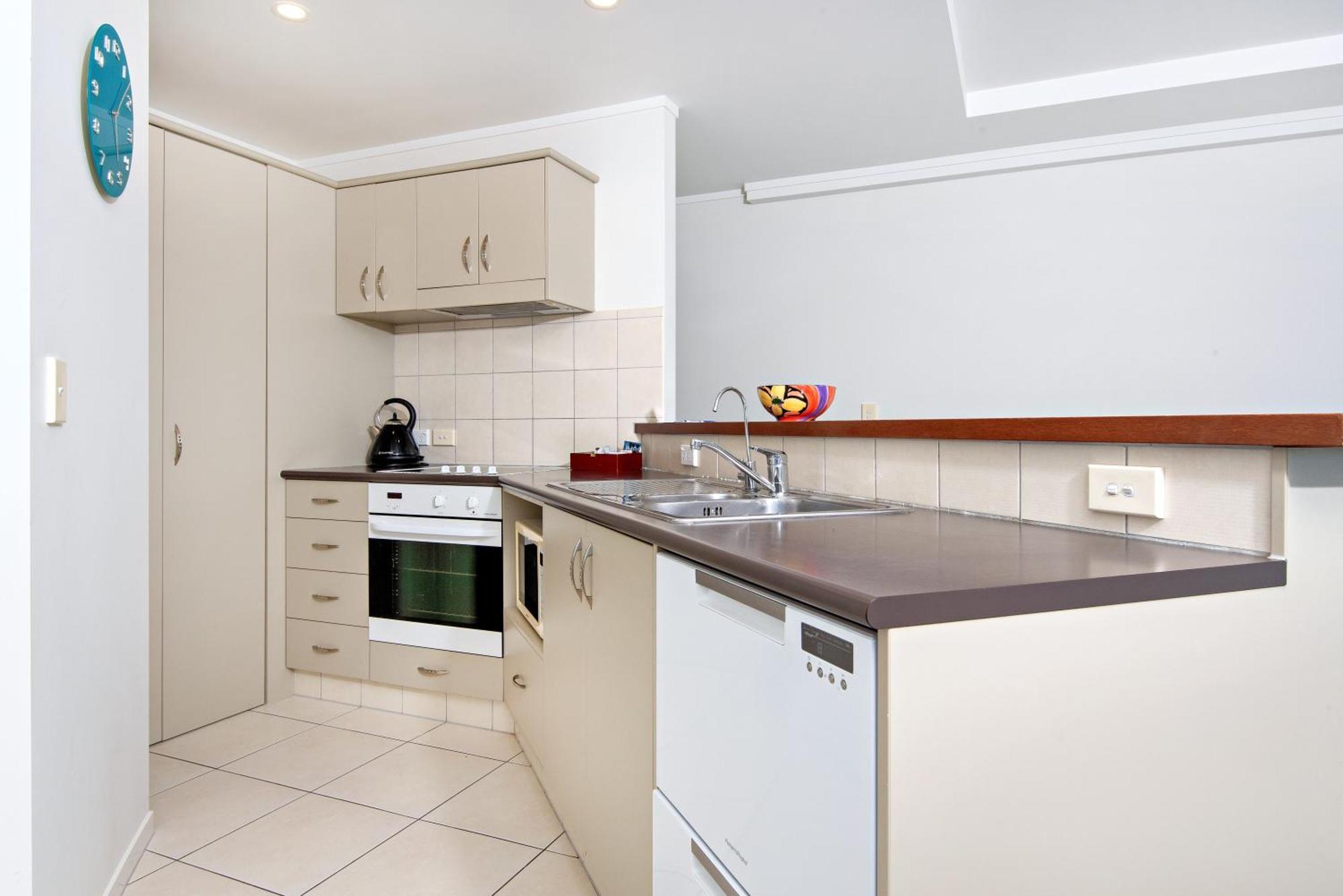 Beachpoint Apartments Ohope Esterno foto