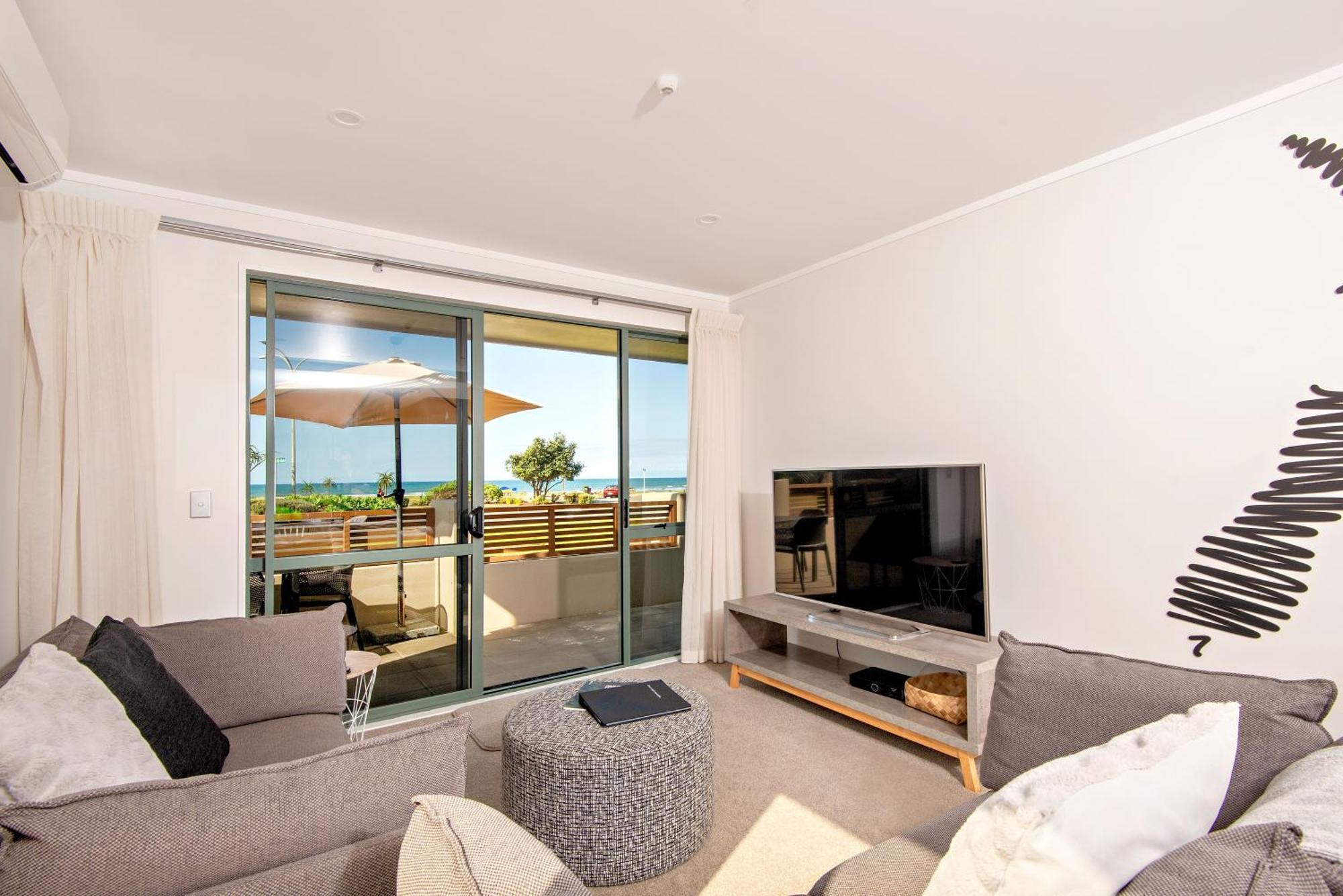 Beachpoint Apartments Ohope Esterno foto